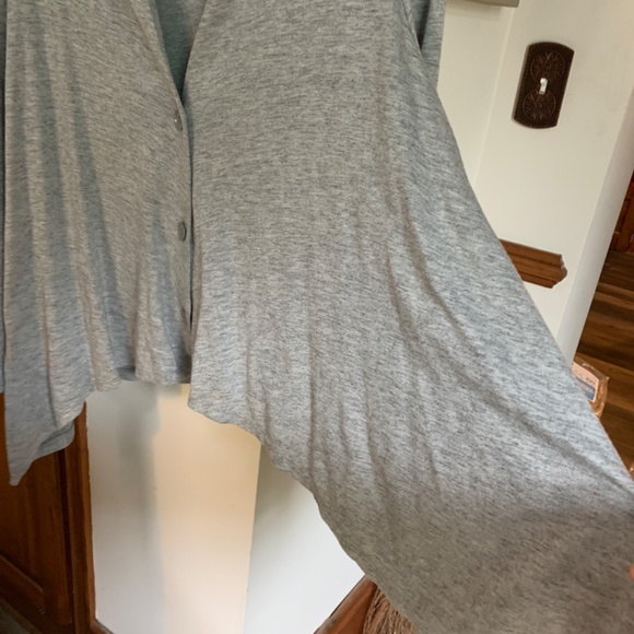 Talbots oversized asymmetric swing‎ top. Worn about 5x. - Picture 3 of 6